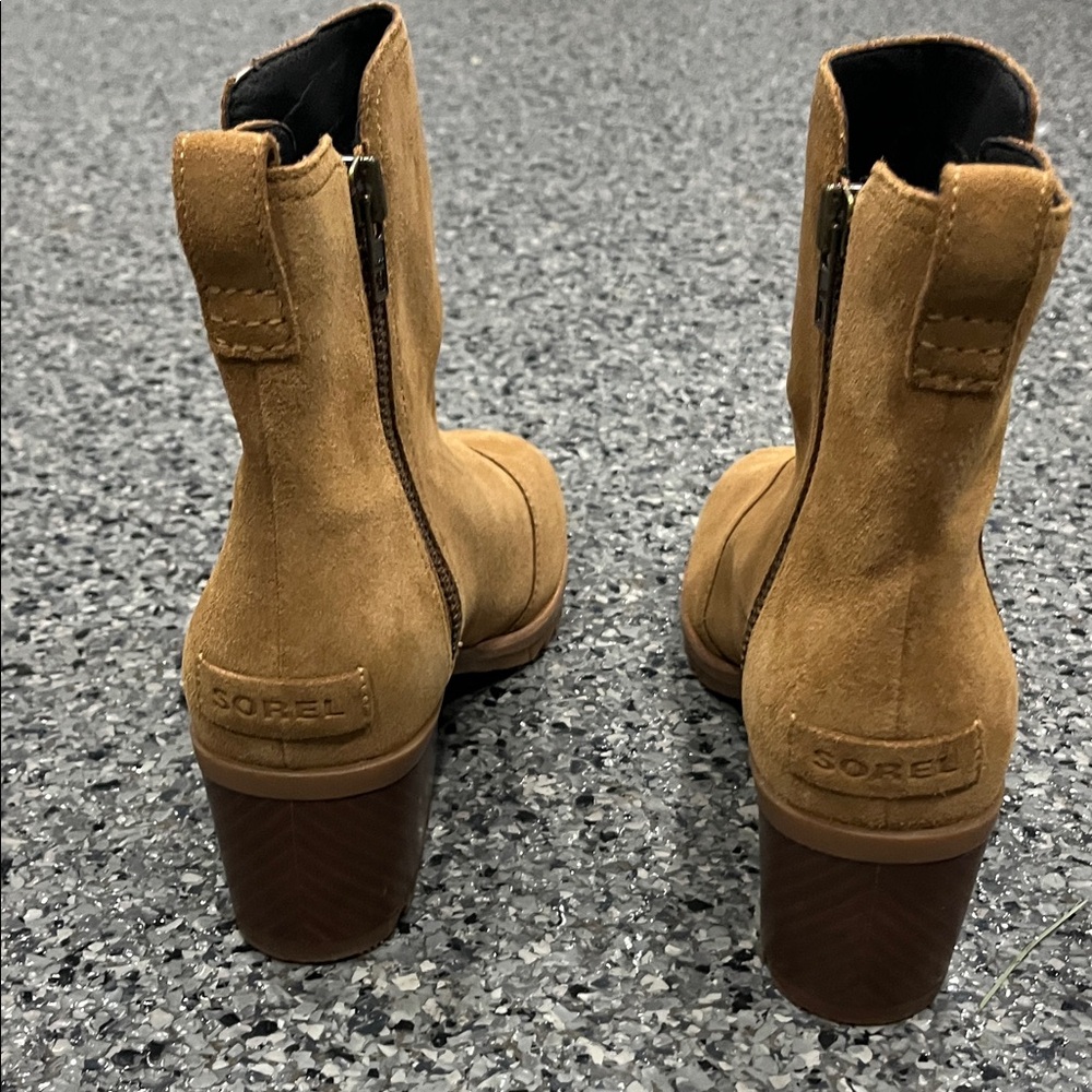 Sorel Stylish Tan Heeled Boots for Women ankle chunky 9.5 - Picture 5 of 16